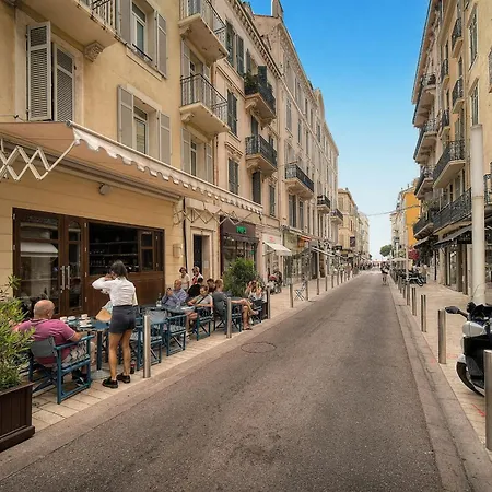 Design 2 Pièces Carre D'or -coeur De A1b205 Appartement