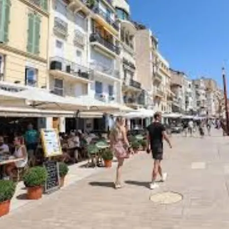 Apartamento Grand 2 Pieces Moderne Carre D Or A1b205 Cannes